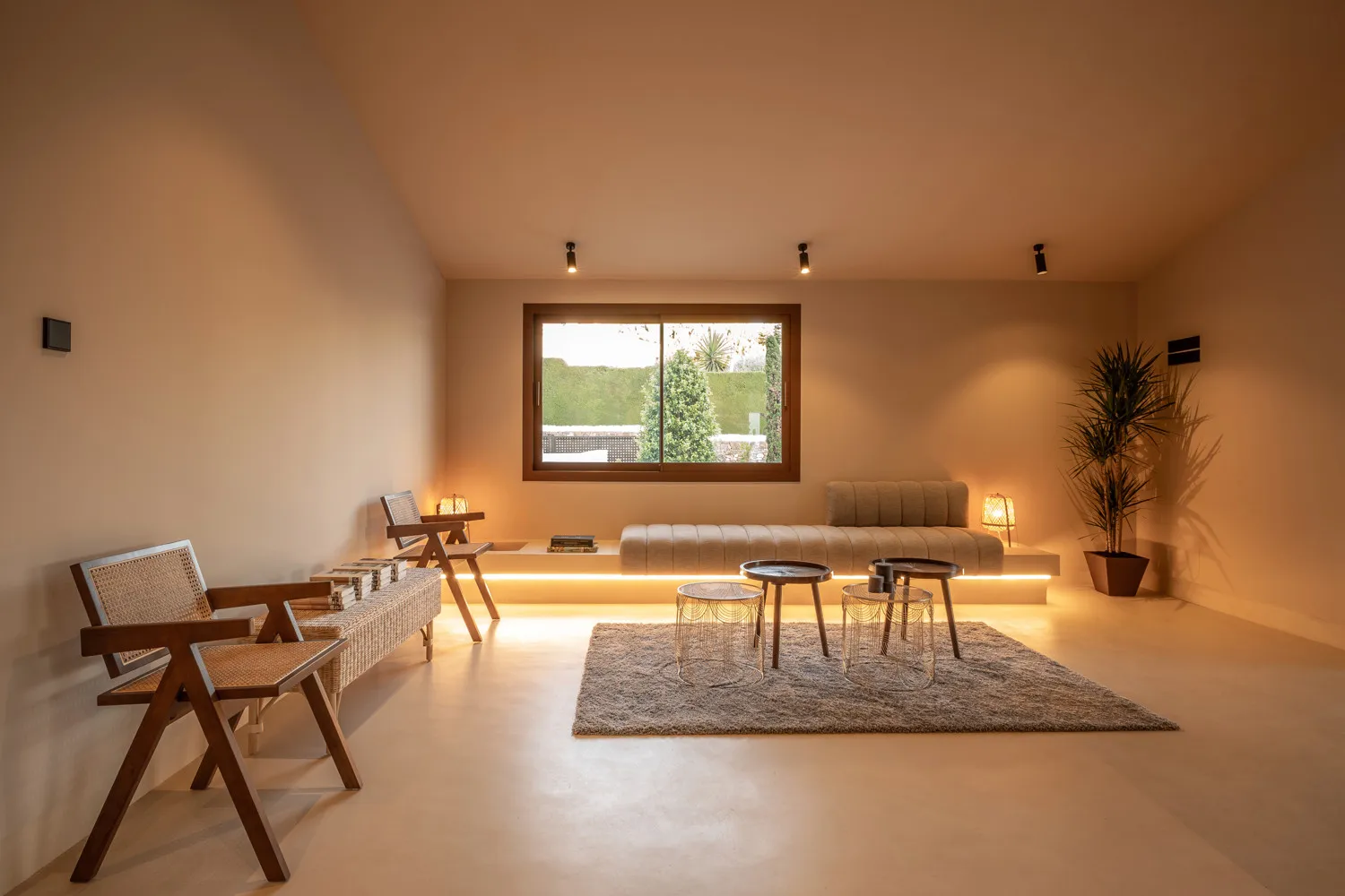 Buy villa with 5 bedrooms in La Merced