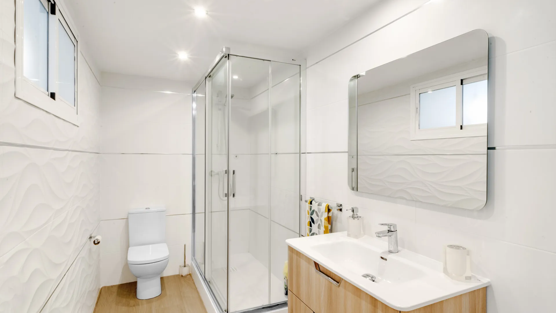 Villa for sale in Costabella with 5 bedrooms