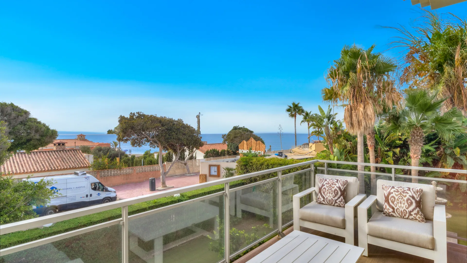 Villa for sale in Costabella with 5 bedrooms