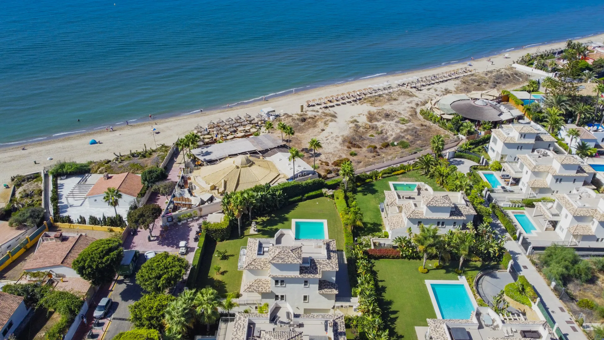 Villa for sale in Costabella with 5 bedrooms