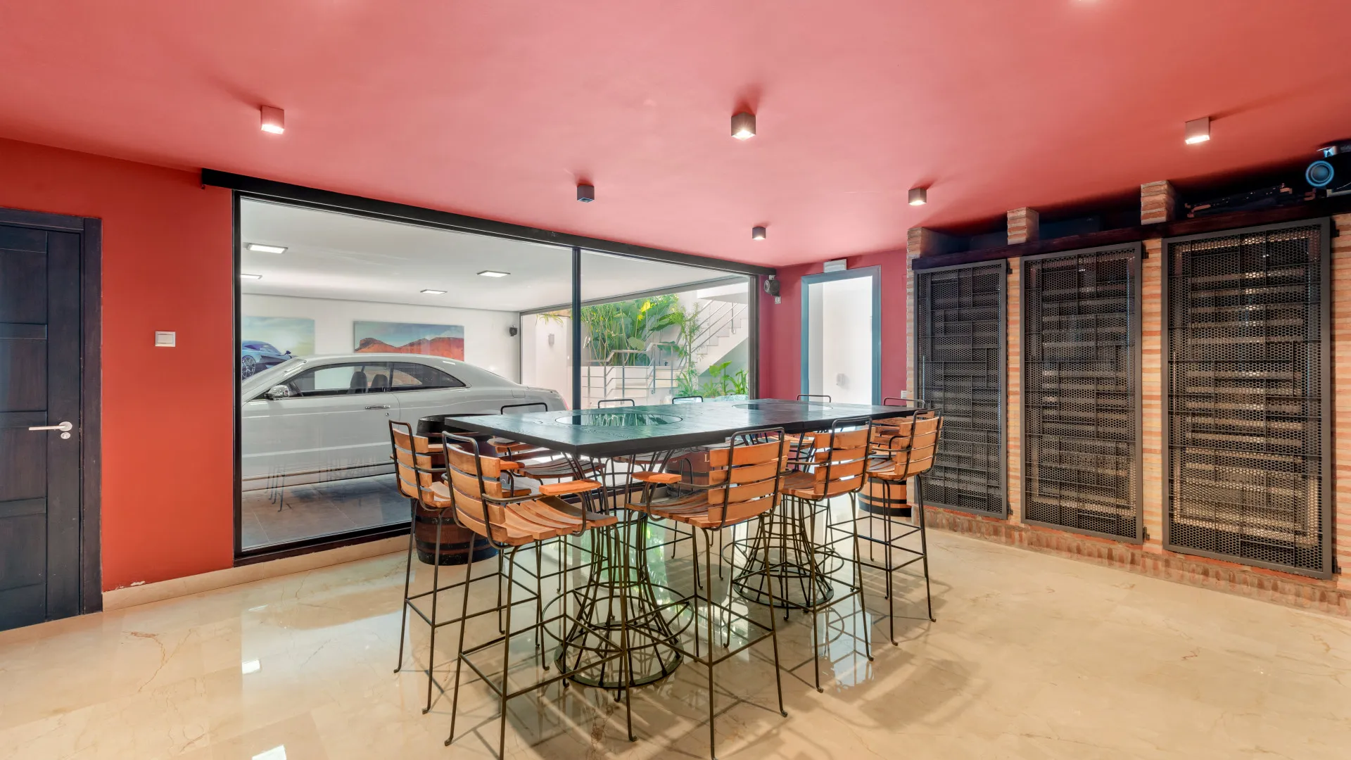 Villa con 7 dormitorios en venta en Las Brisas