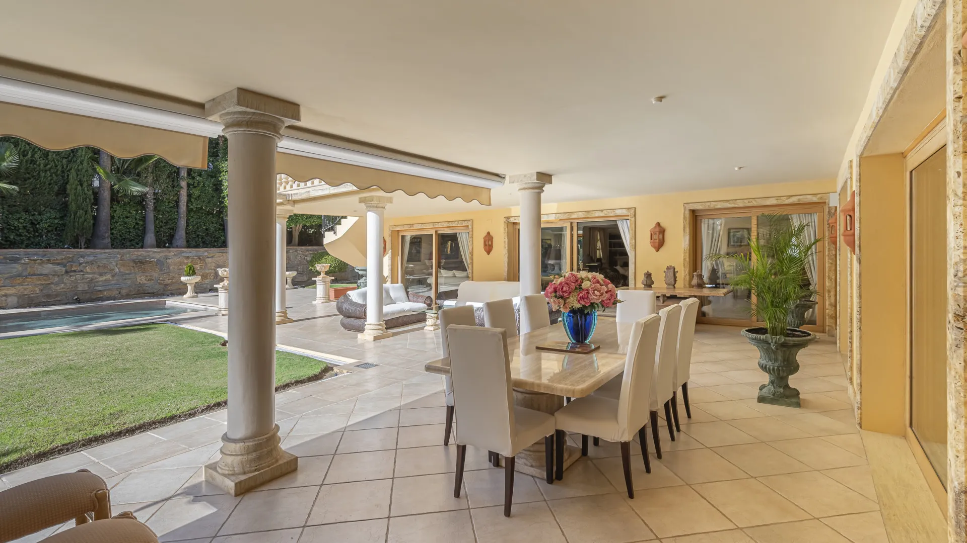 Las Brisas, villa en venta con 5 dormitorios