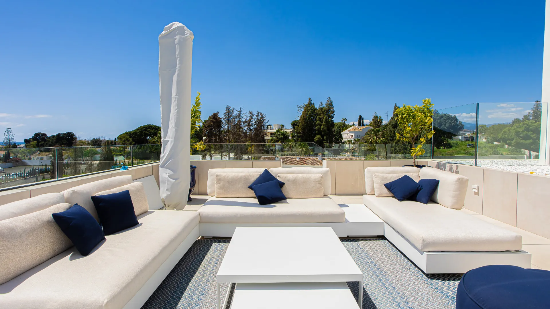 Atico duplex en venta en Benalús