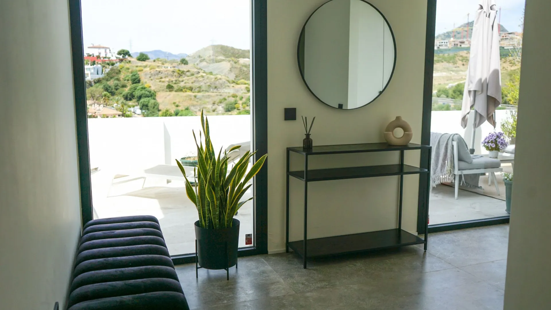 Buy semi detached house with 5 bedrooms in La Alqueria
