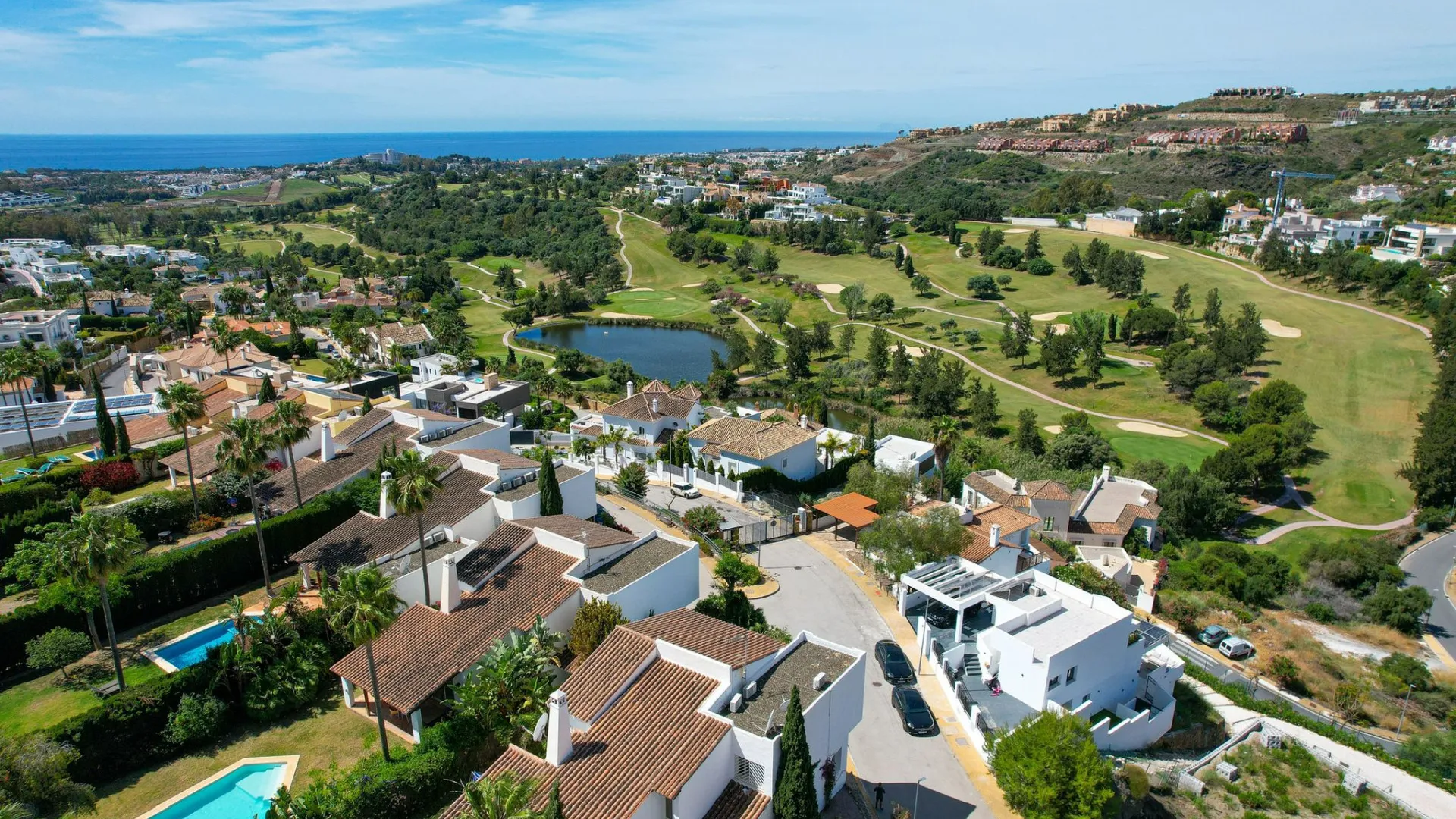 Buy semi detached house with 5 bedrooms in La Alqueria