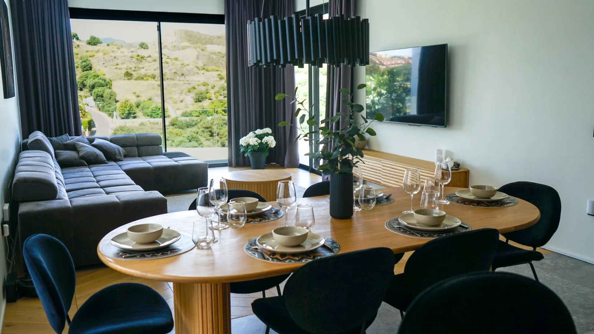 Buy semi detached house with 5 bedrooms in La Alqueria