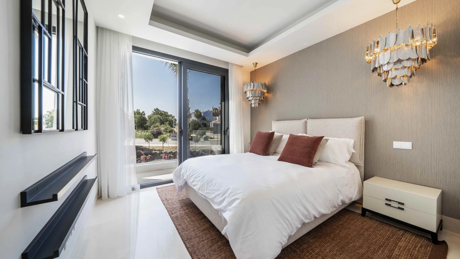 Villa for sale in El Campanario with 4 bedrooms