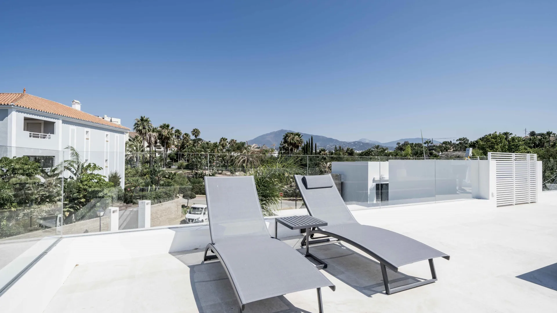Villa for sale in El Campanario with 4 bedrooms