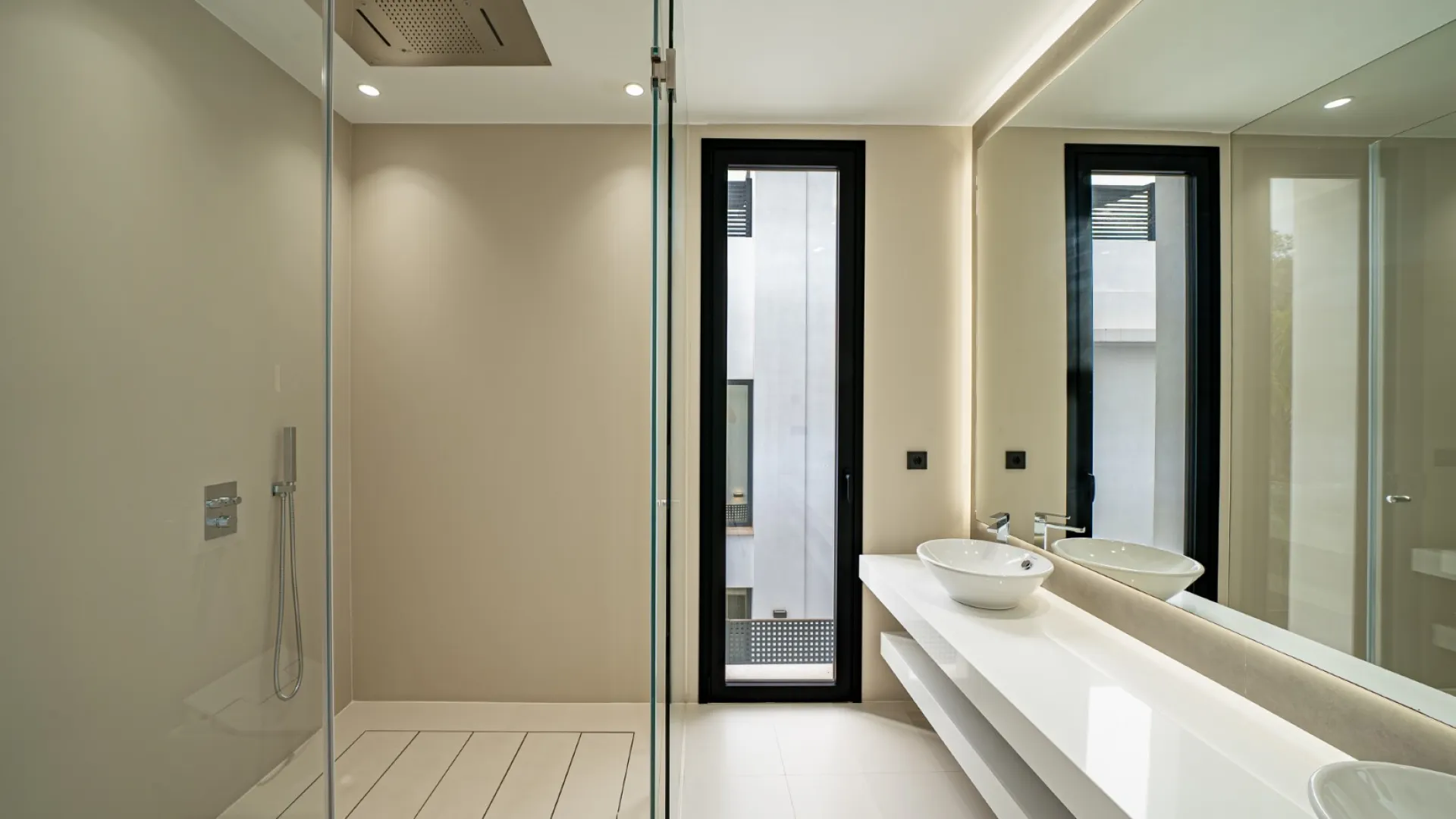 Villa de 4 dormitorios a la venta en Rio Verde Playa