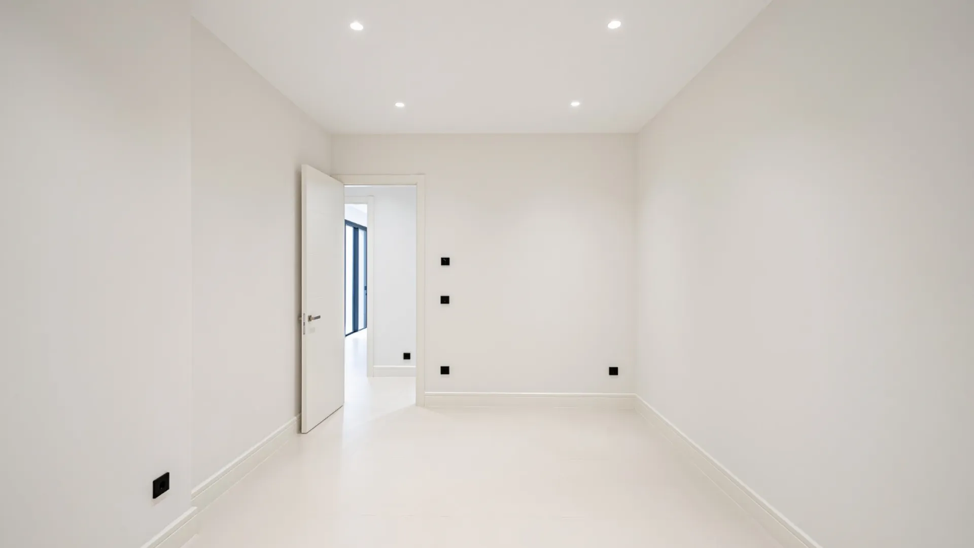 Villa de 4 dormitorios a la venta en Rio Verde Playa