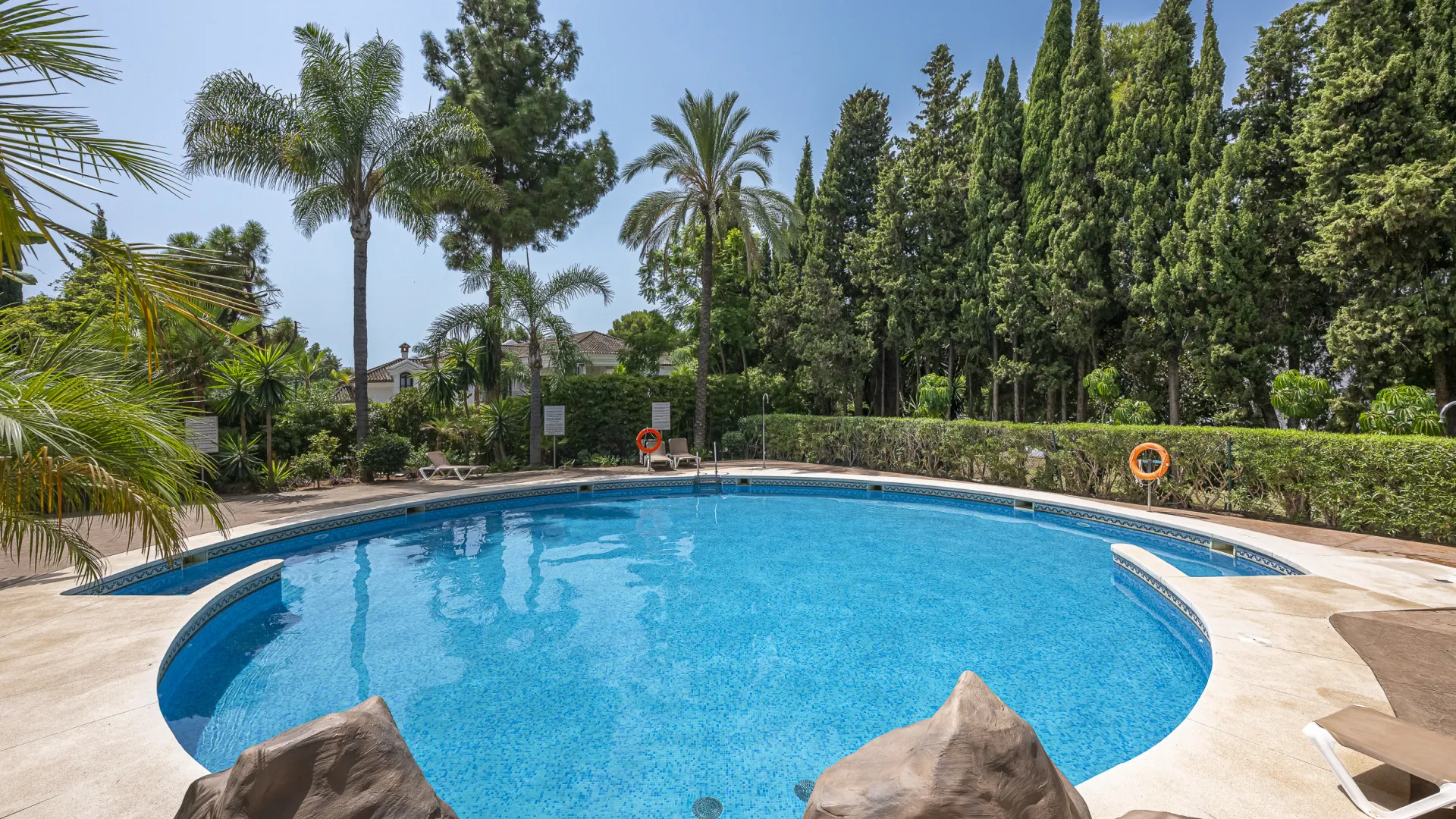 Ground floor apartment in El Palmeral for sale