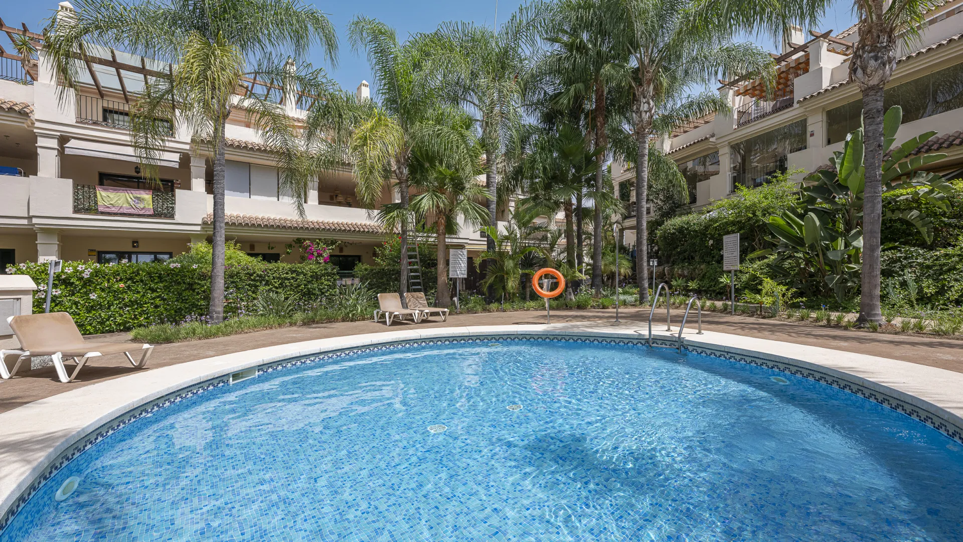 Ground floor apartment in El Palmeral for sale
