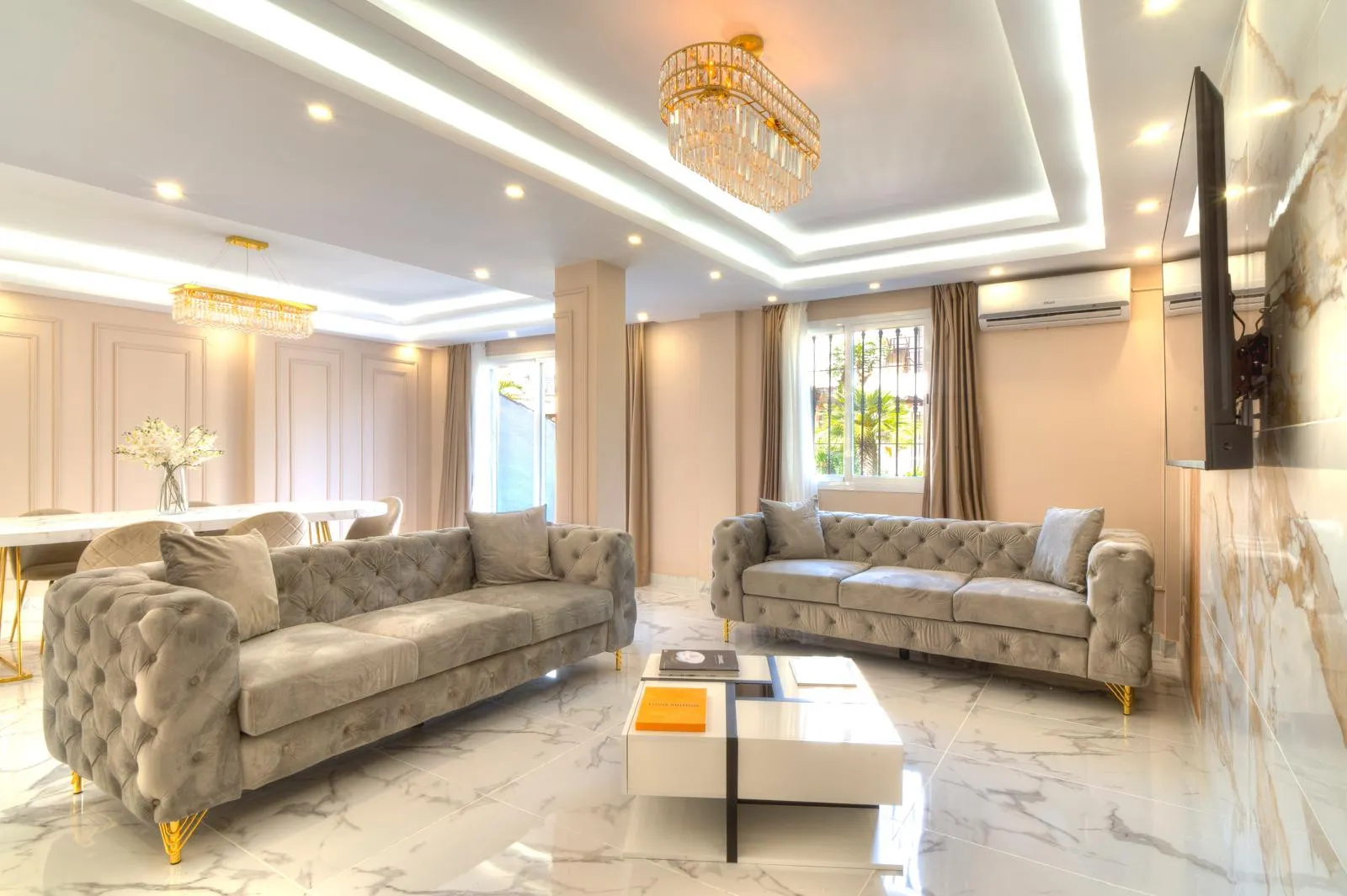 Los Naranjos de Marbella, adosado en venta