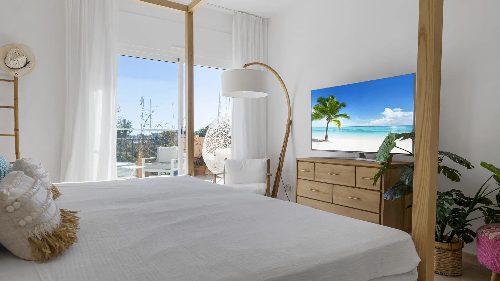 Se vende apartamento en Park Beach con 4 dormitorios