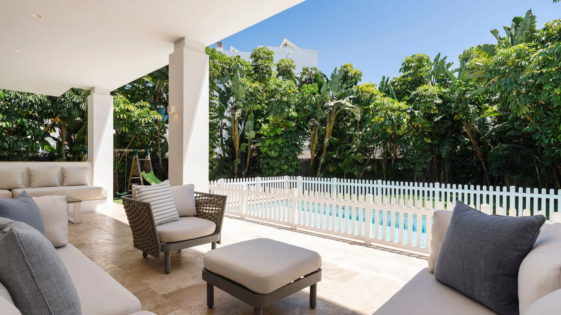 Villa en venta en La Quinta con 5 dormitorios