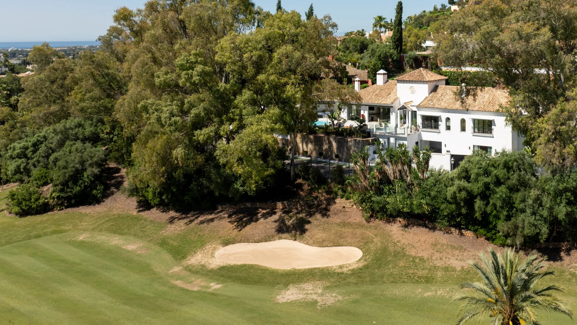 For sale El Herrojo villa with 5 bedrooms