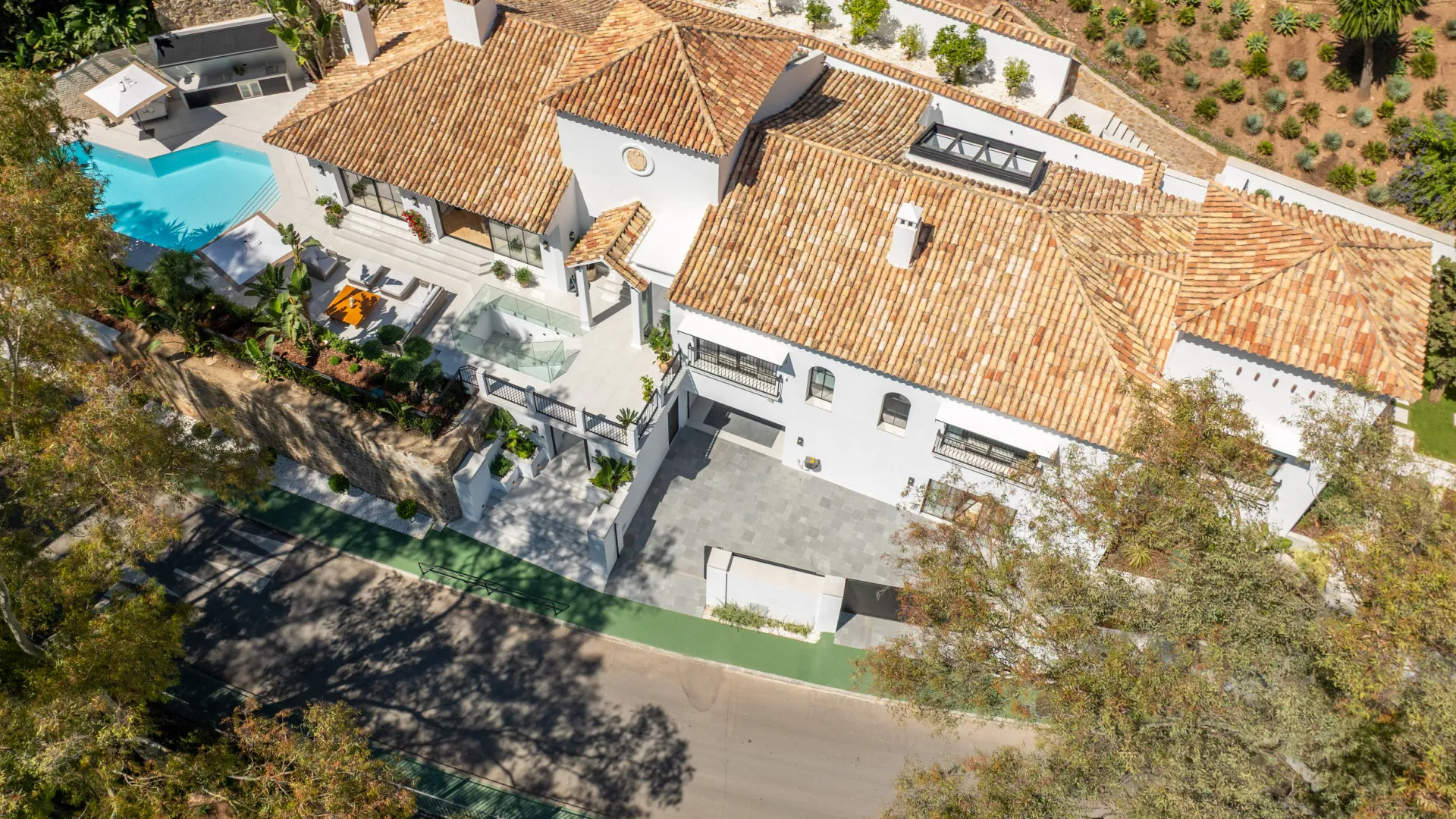 For sale El Herrojo villa with 5 bedrooms