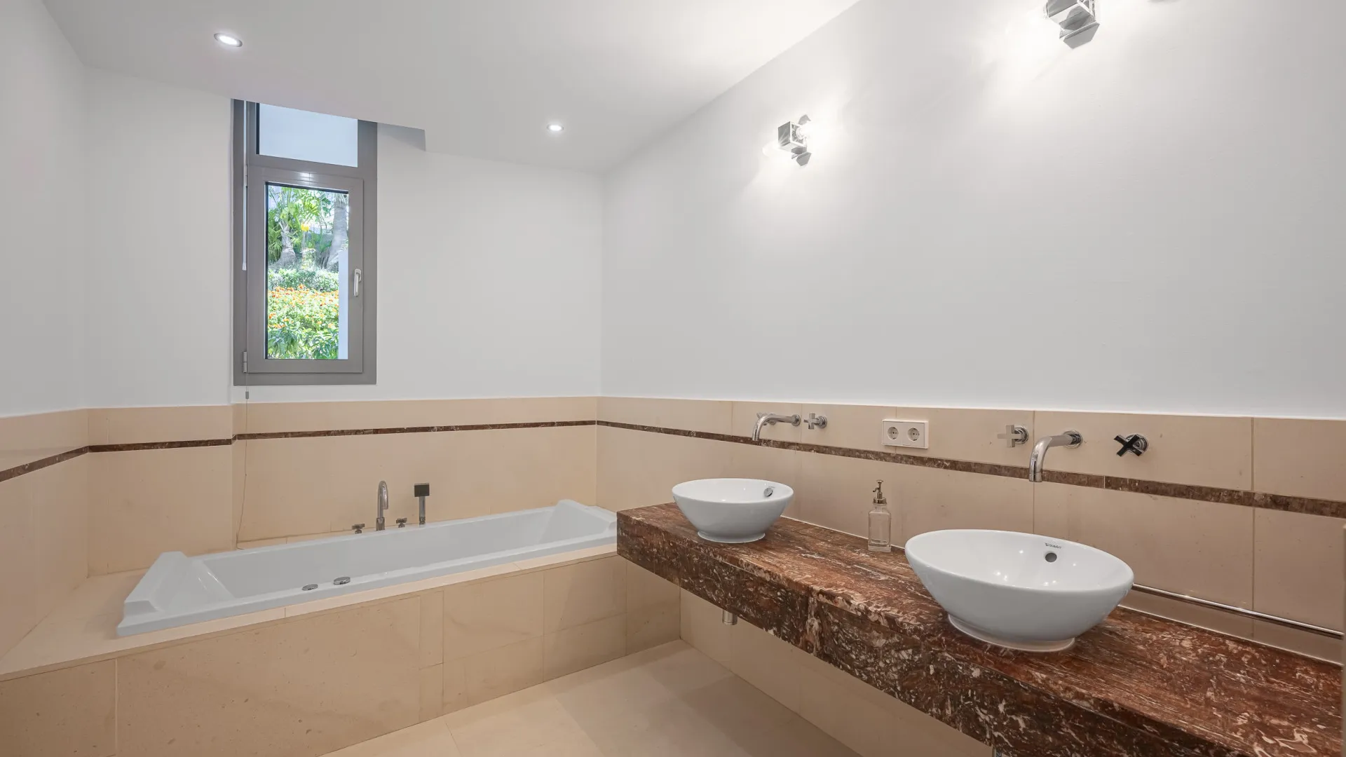 Adosado en venta en Meisho Hills