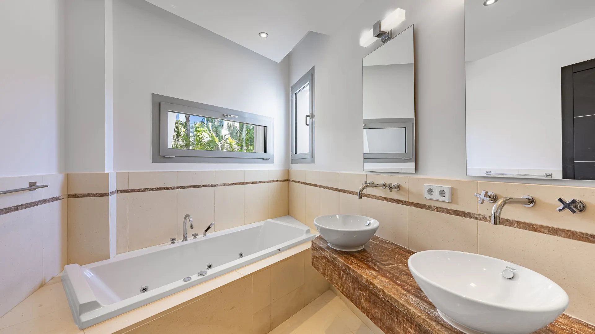 Adosado en venta en Meisho Hills