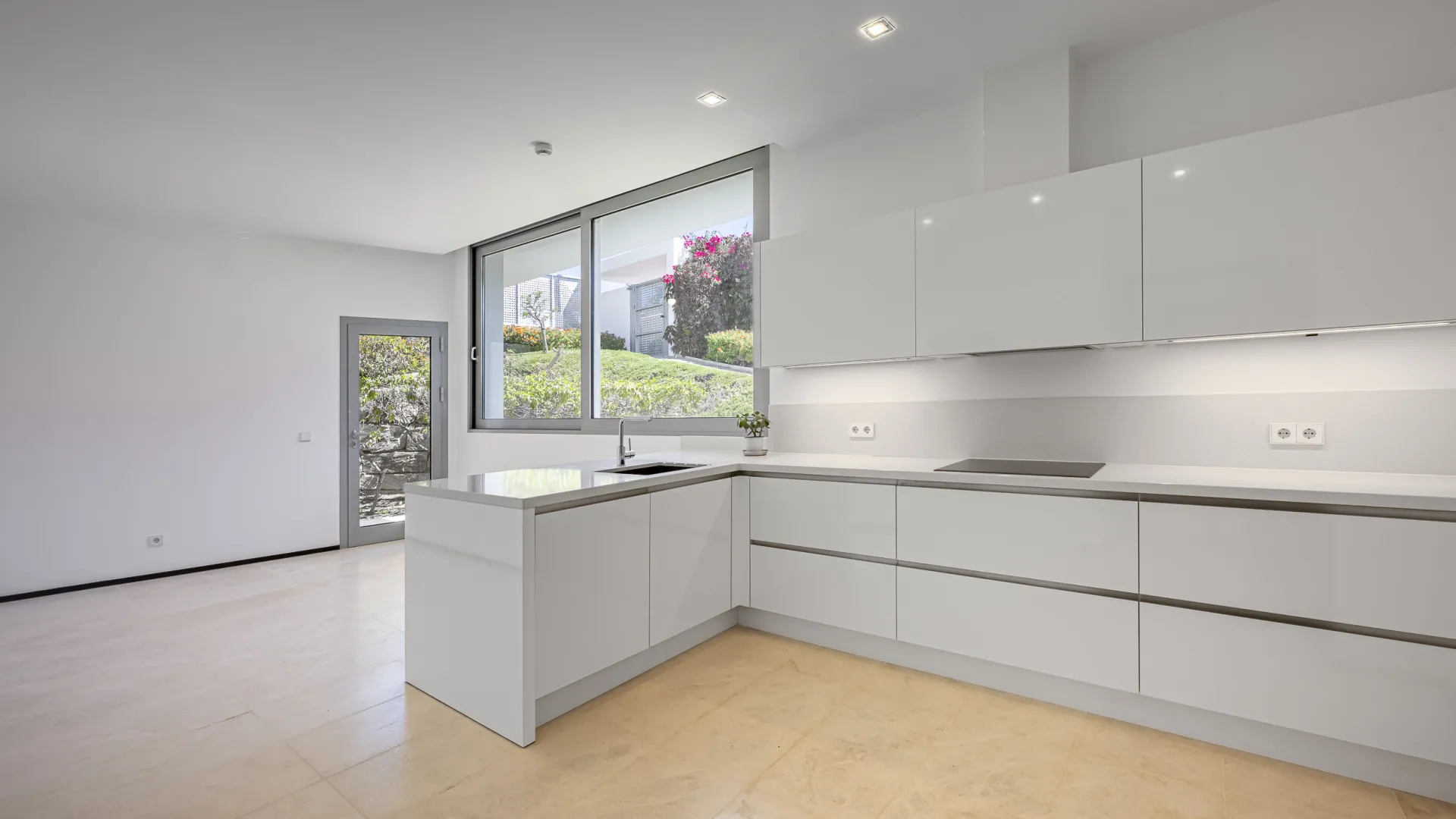 Adosado en venta en Meisho Hills