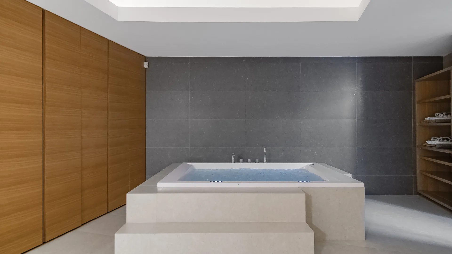 Villa a la venta en Costabella con 6 dormitorios