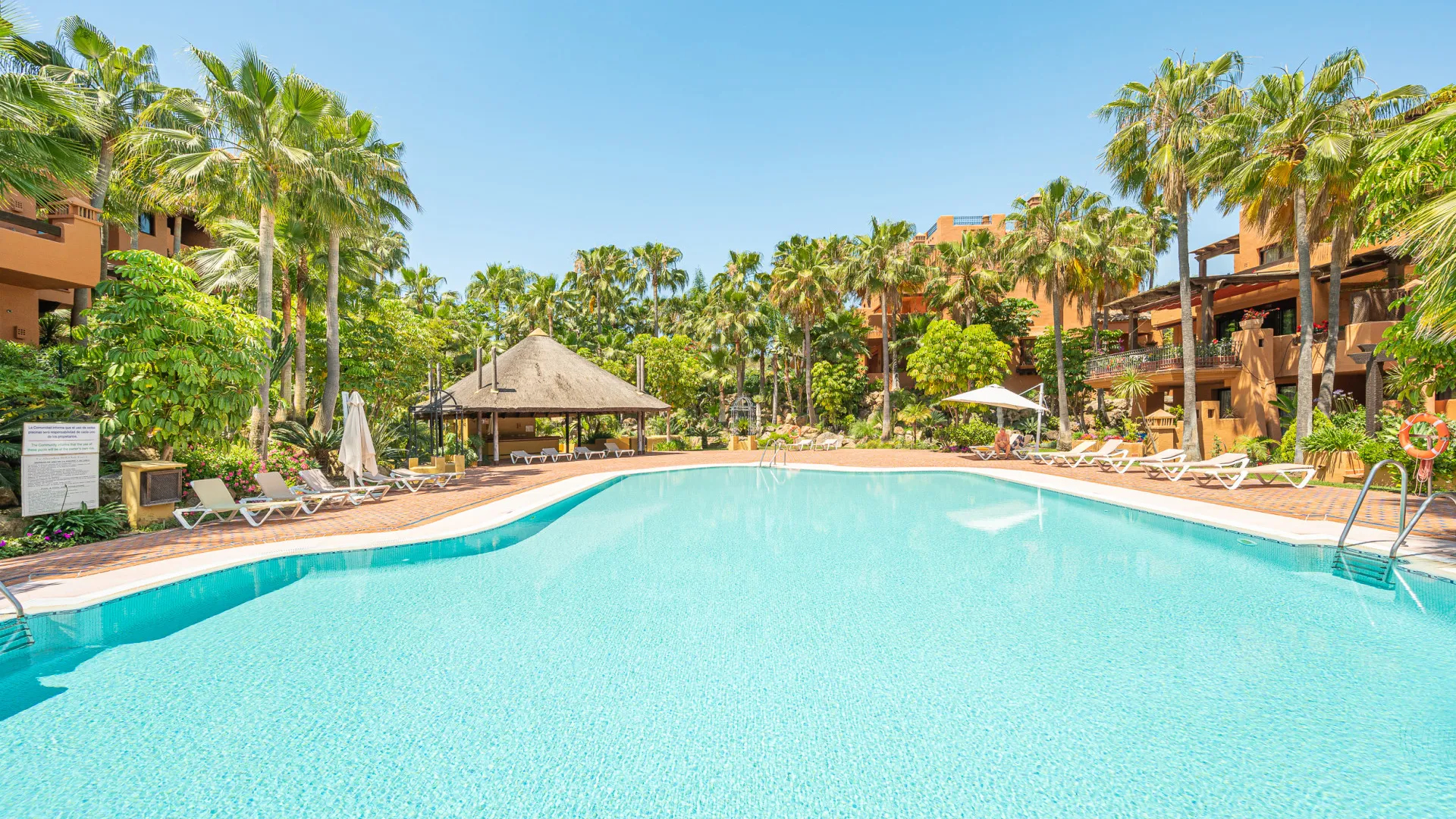 Comprar atico duplex en La Alzambra Hill Club de 3 dormitorios