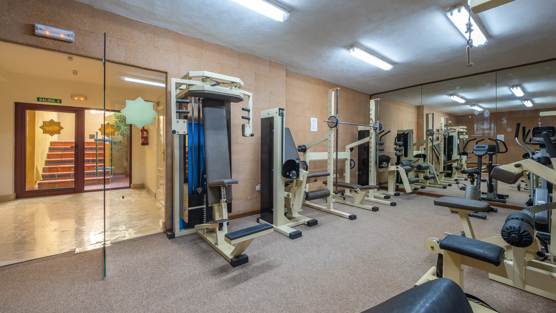 Comprar atico duplex en La Alzambra Hill Club de 3 dormitorios