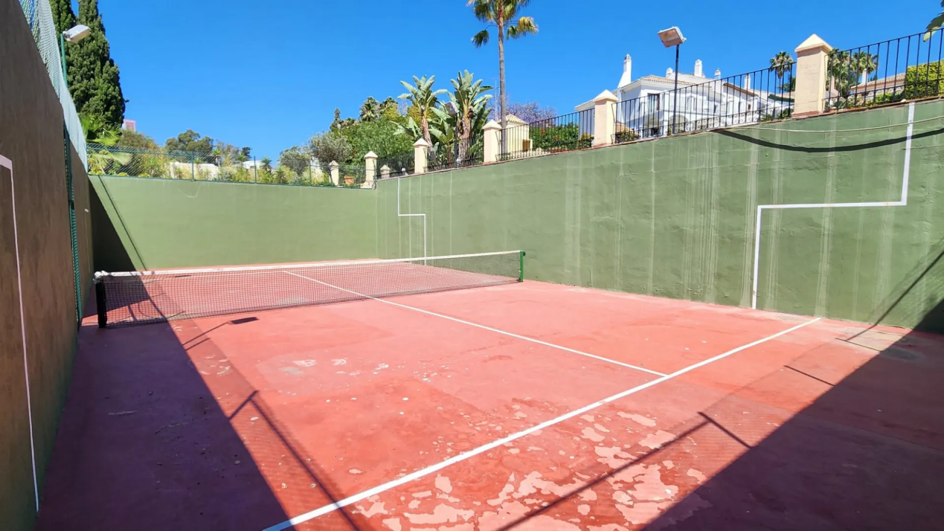 Comprar adosado en Marbelah Pueblo con 6 dormitorios