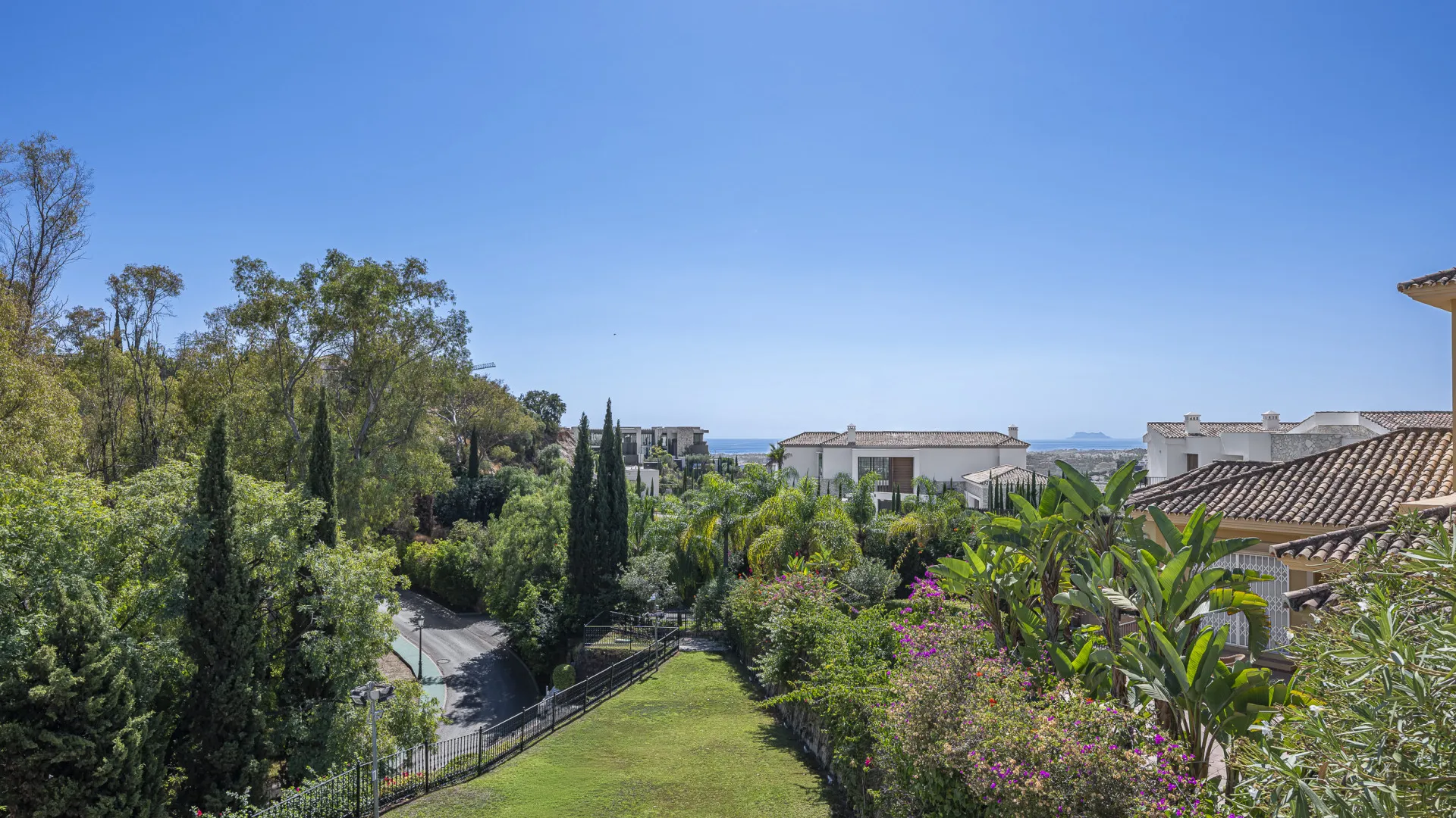 Villa for sale in El Herrojo with 7 bedrooms