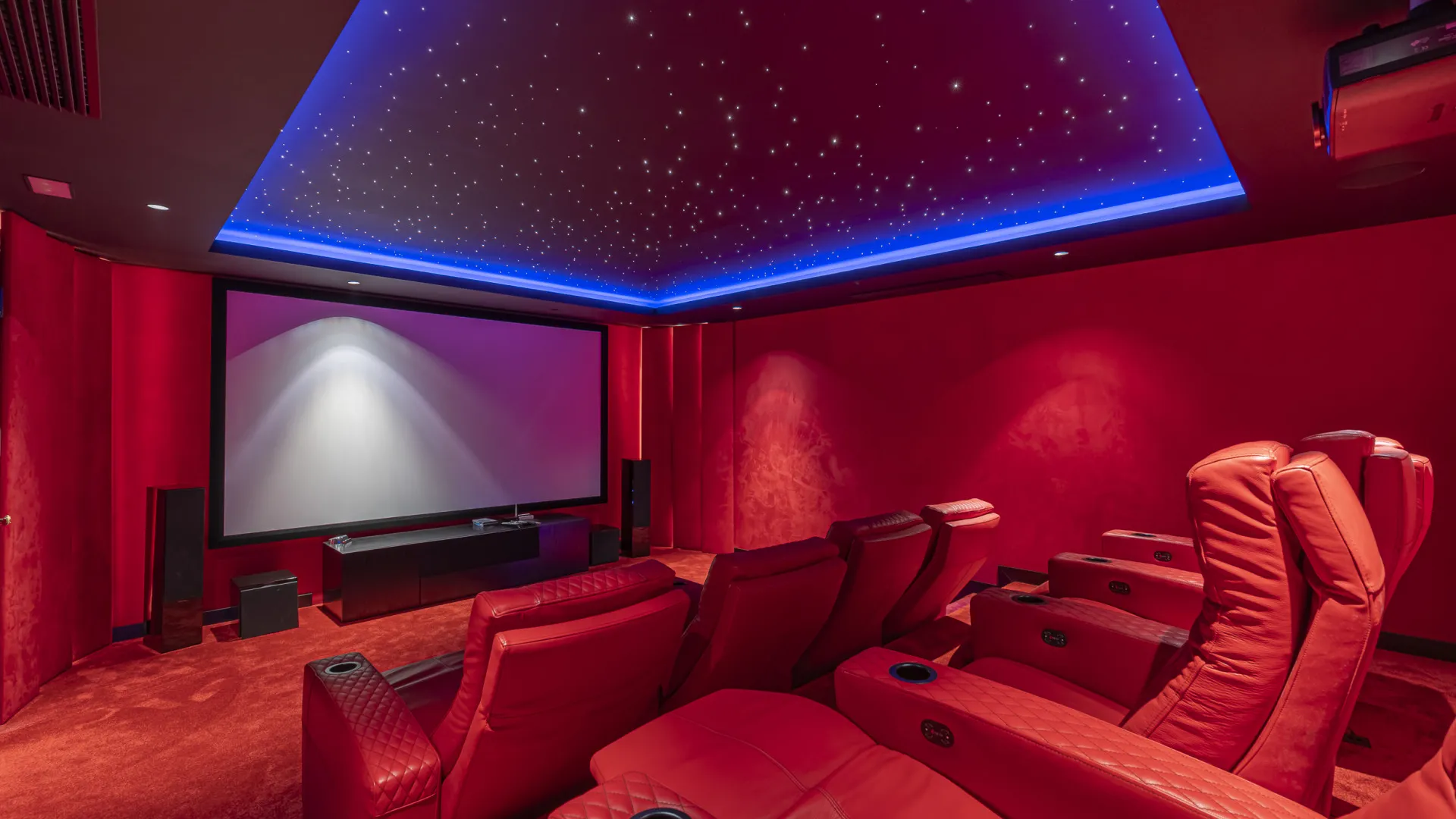 Villa for sale in El Herrojo with 7 bedrooms