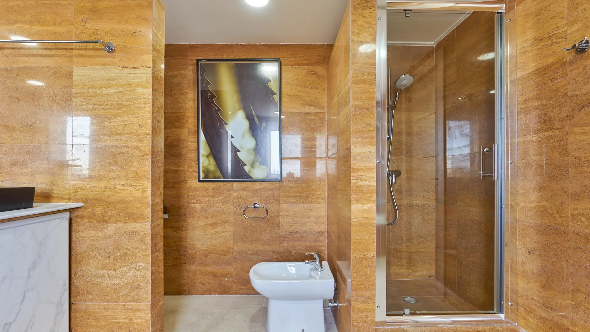 For sale Marbelah Pueblo town house with 4 bedrooms