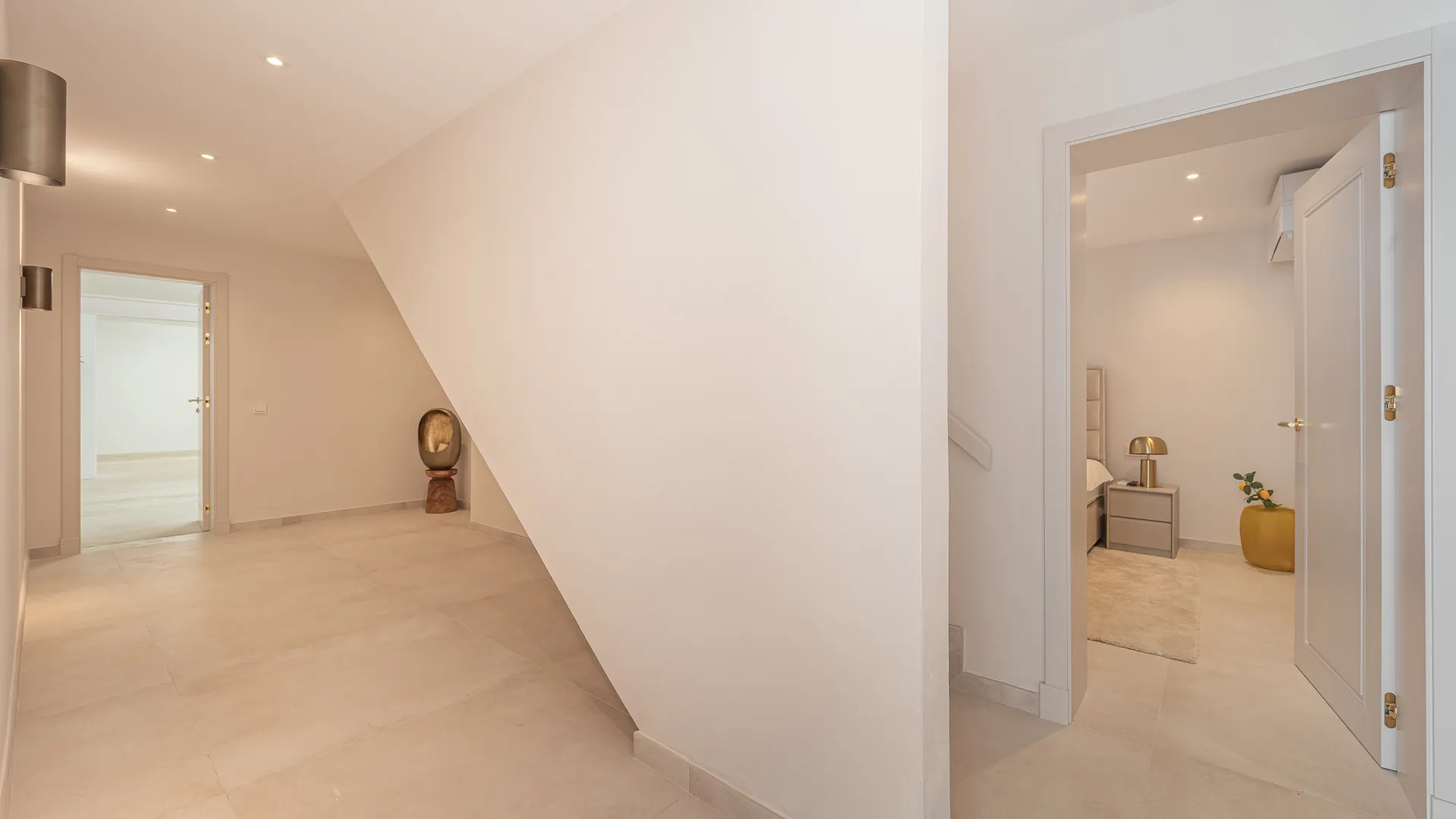 For sale 5 bedrooms villa in Artola