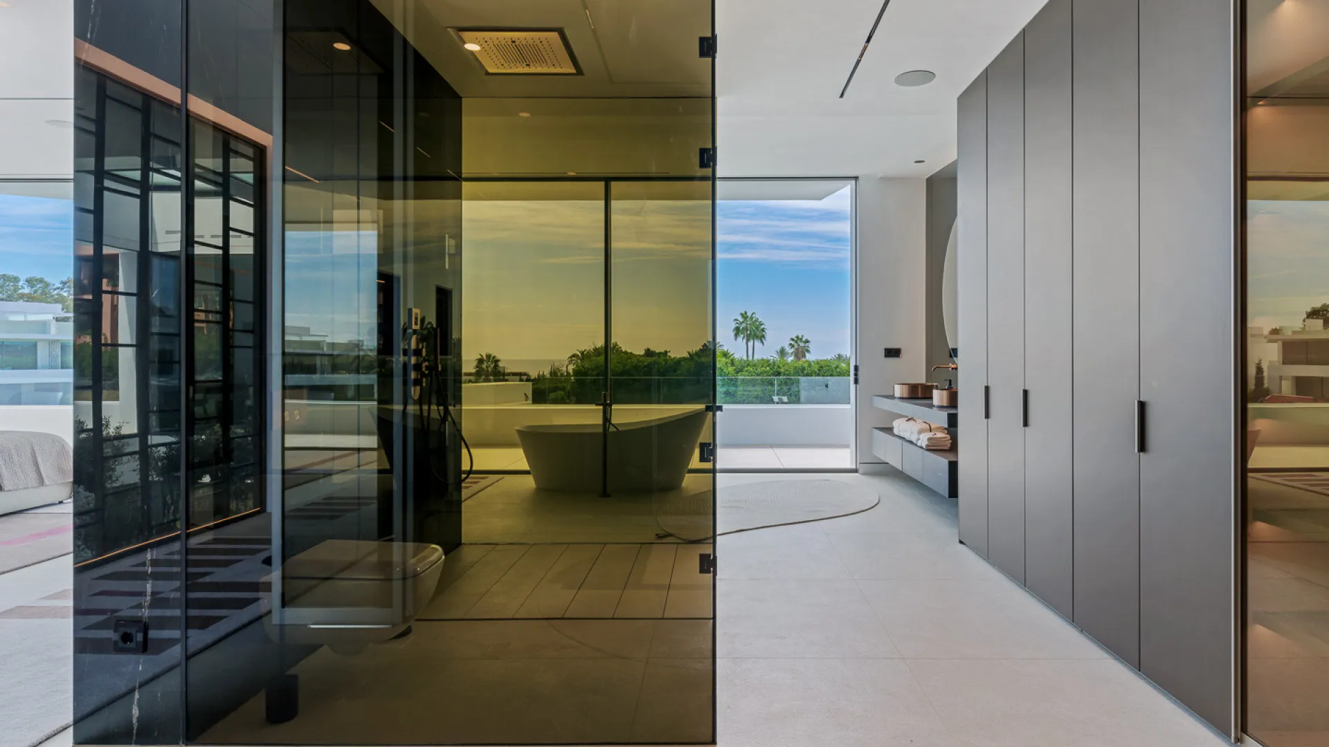 Marbella Golden Mile villa for sale