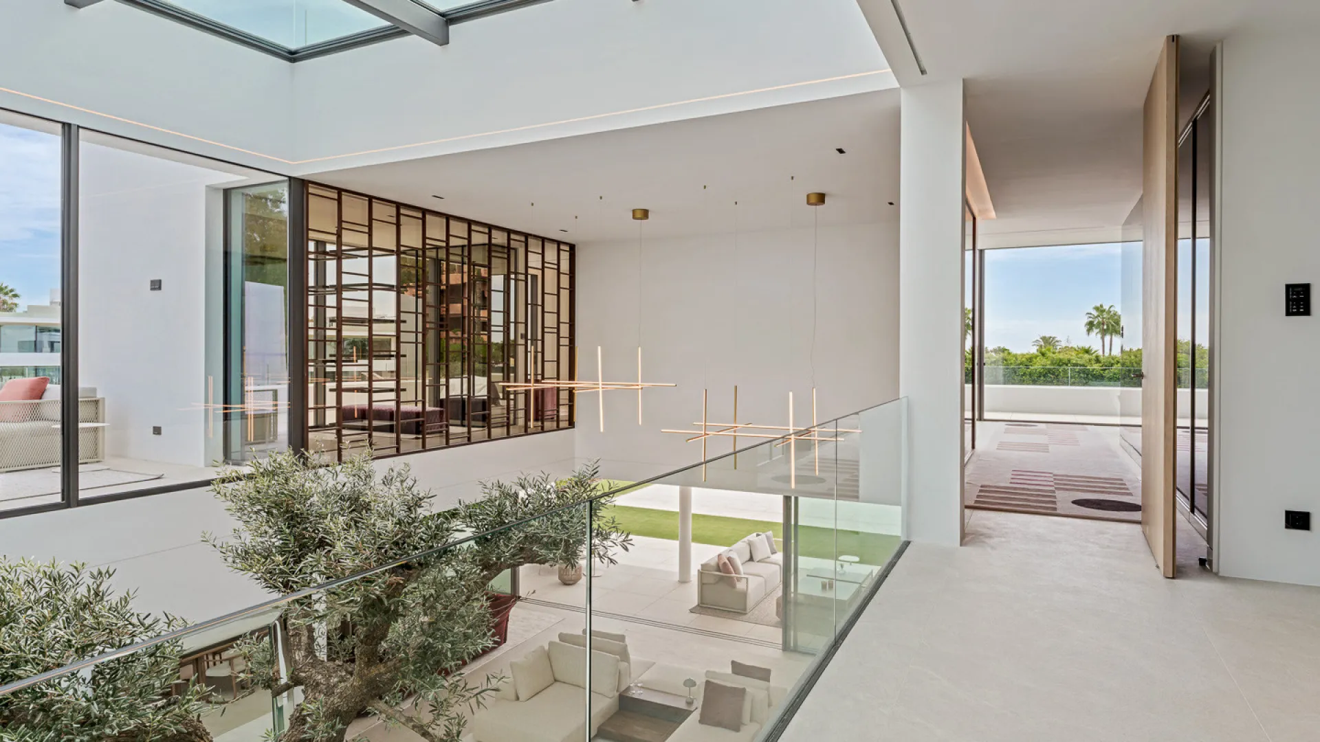 Marbella Golden Mile villa for sale