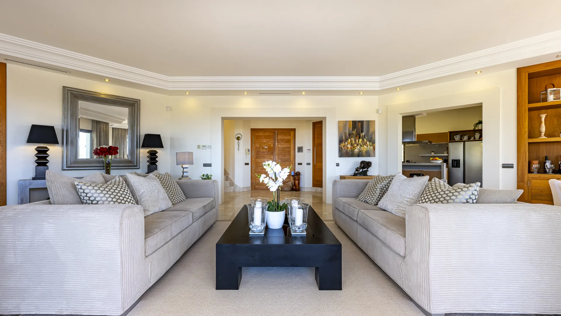 Comprar villa en Los Arqueros con 5 dormitorios