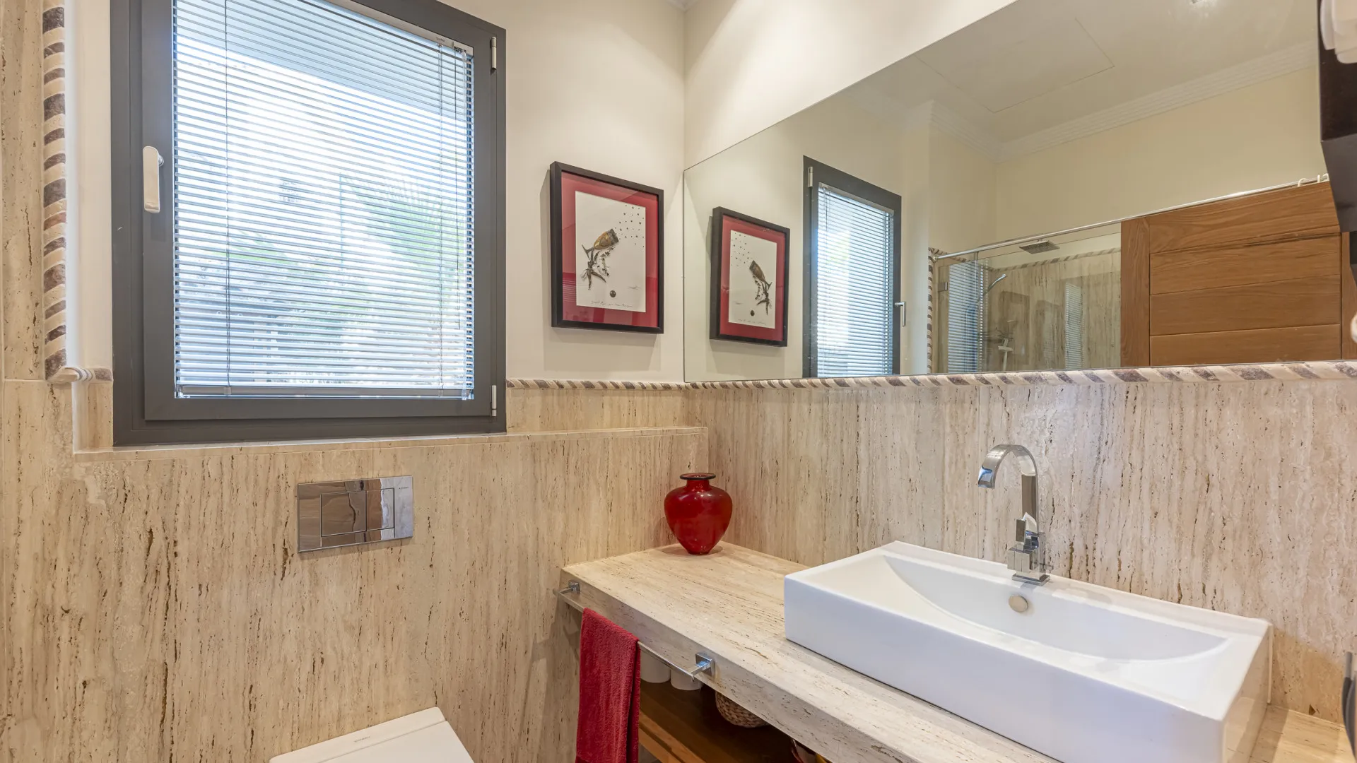 Comprar villa en Los Arqueros con 5 dormitorios