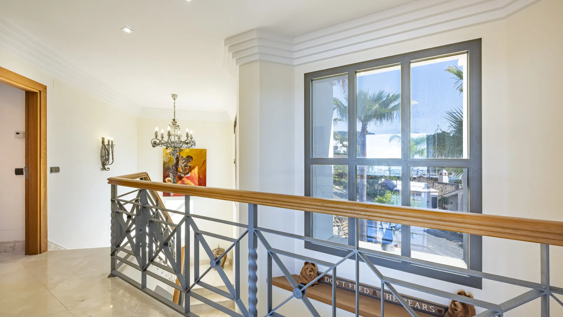 Comprar villa en Los Arqueros con 5 dormitorios