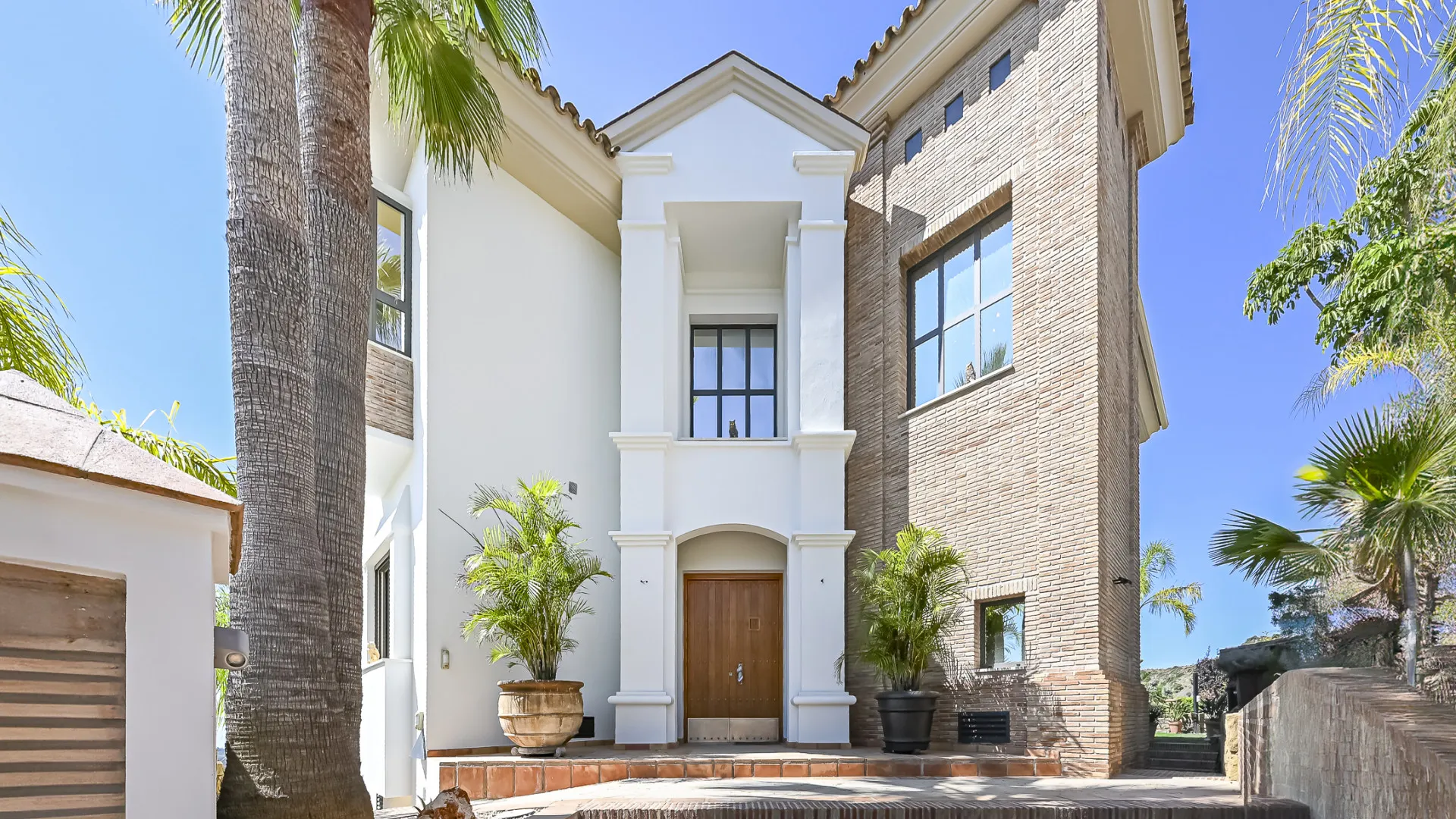 Comprar villa en Los Arqueros con 5 dormitorios