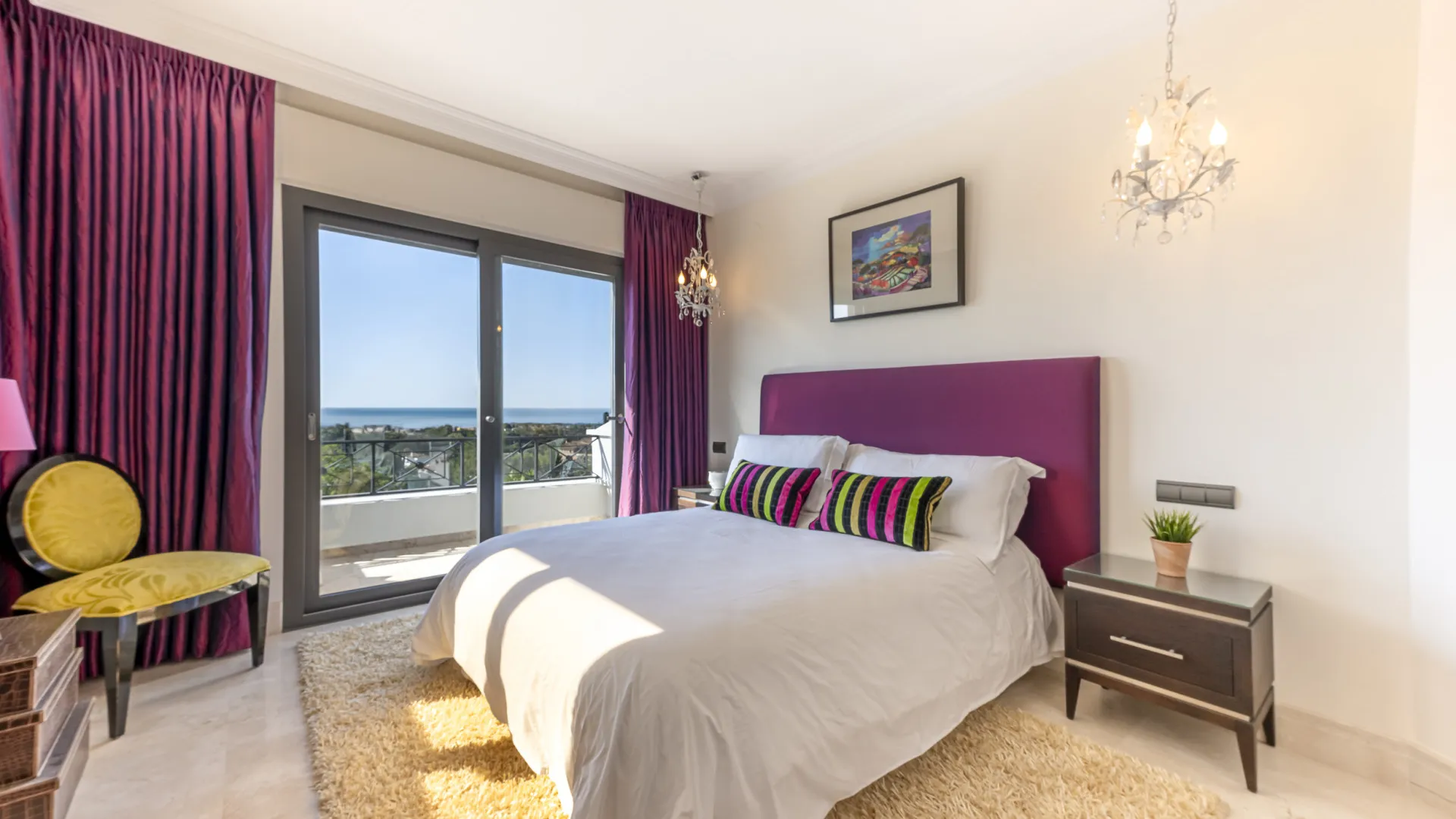 Comprar villa en Los Arqueros con 5 dormitorios