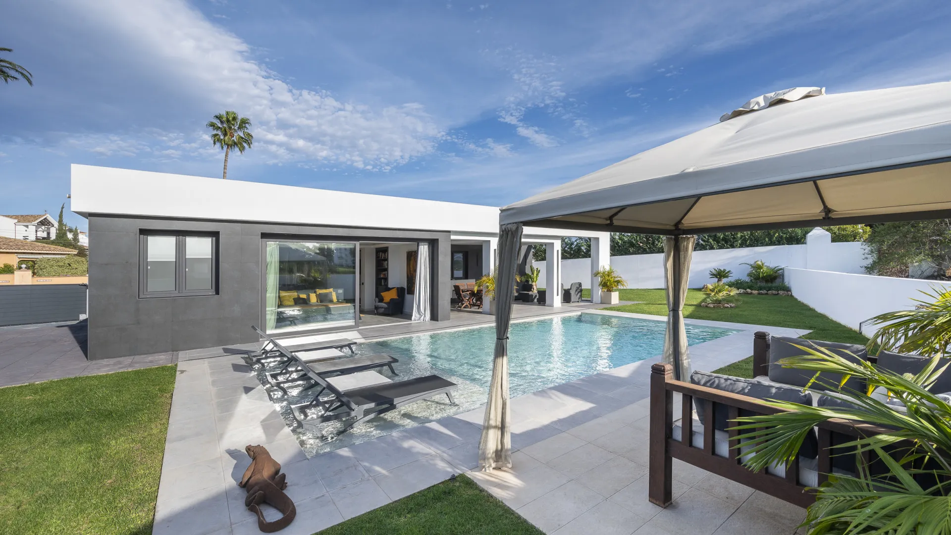 3 bedrooms villa in Linda Vista Baja for sale
