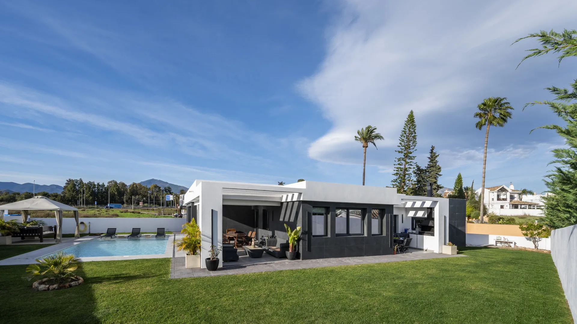 3 bedrooms villa in Linda Vista Baja for sale