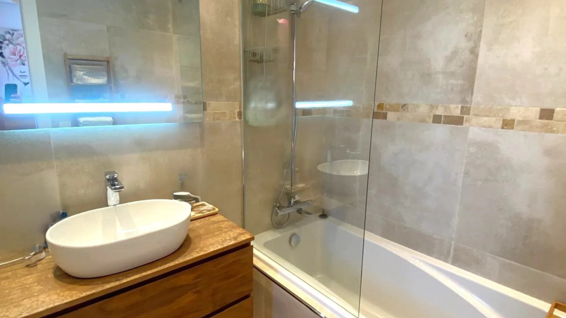 Pareado en venta en Bahia Azul con 3 dormitorios