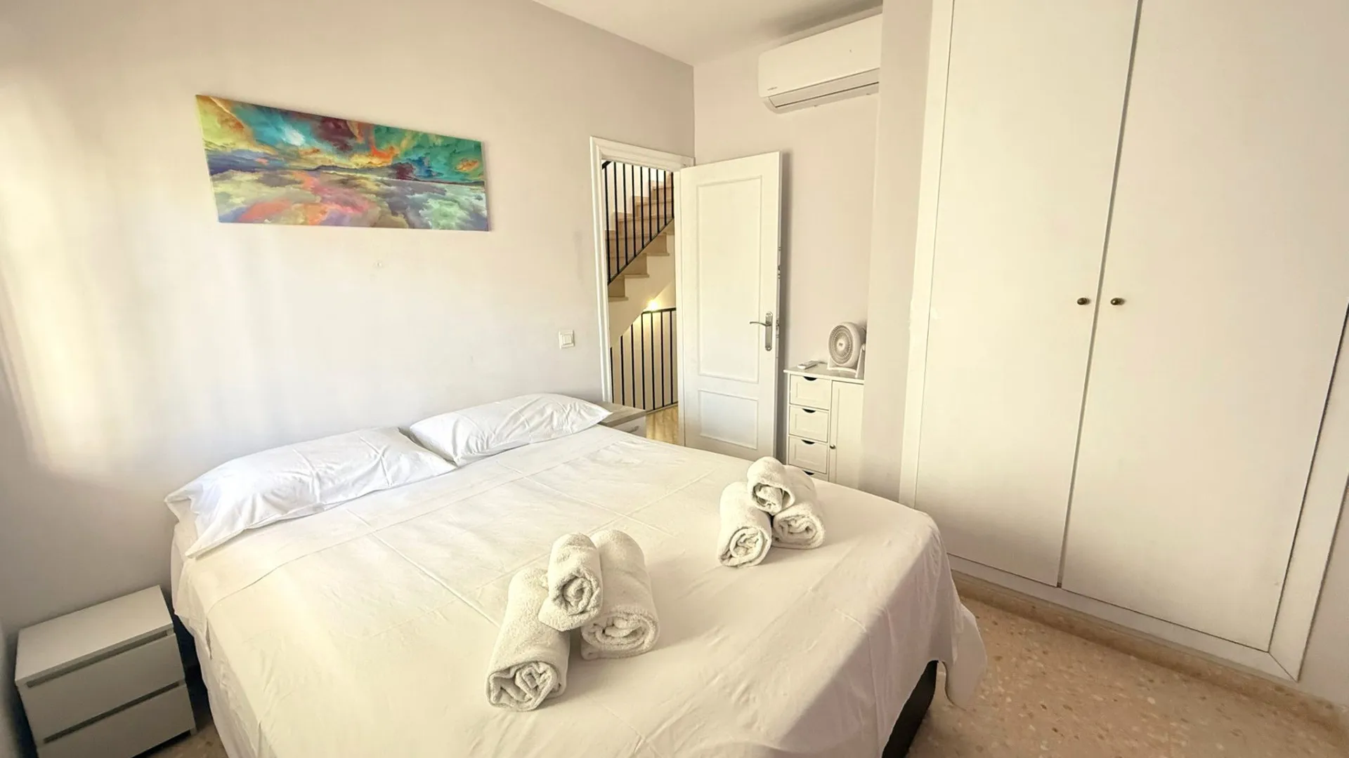 For sale duplex penthouse with 3 bedrooms in Estepona Town