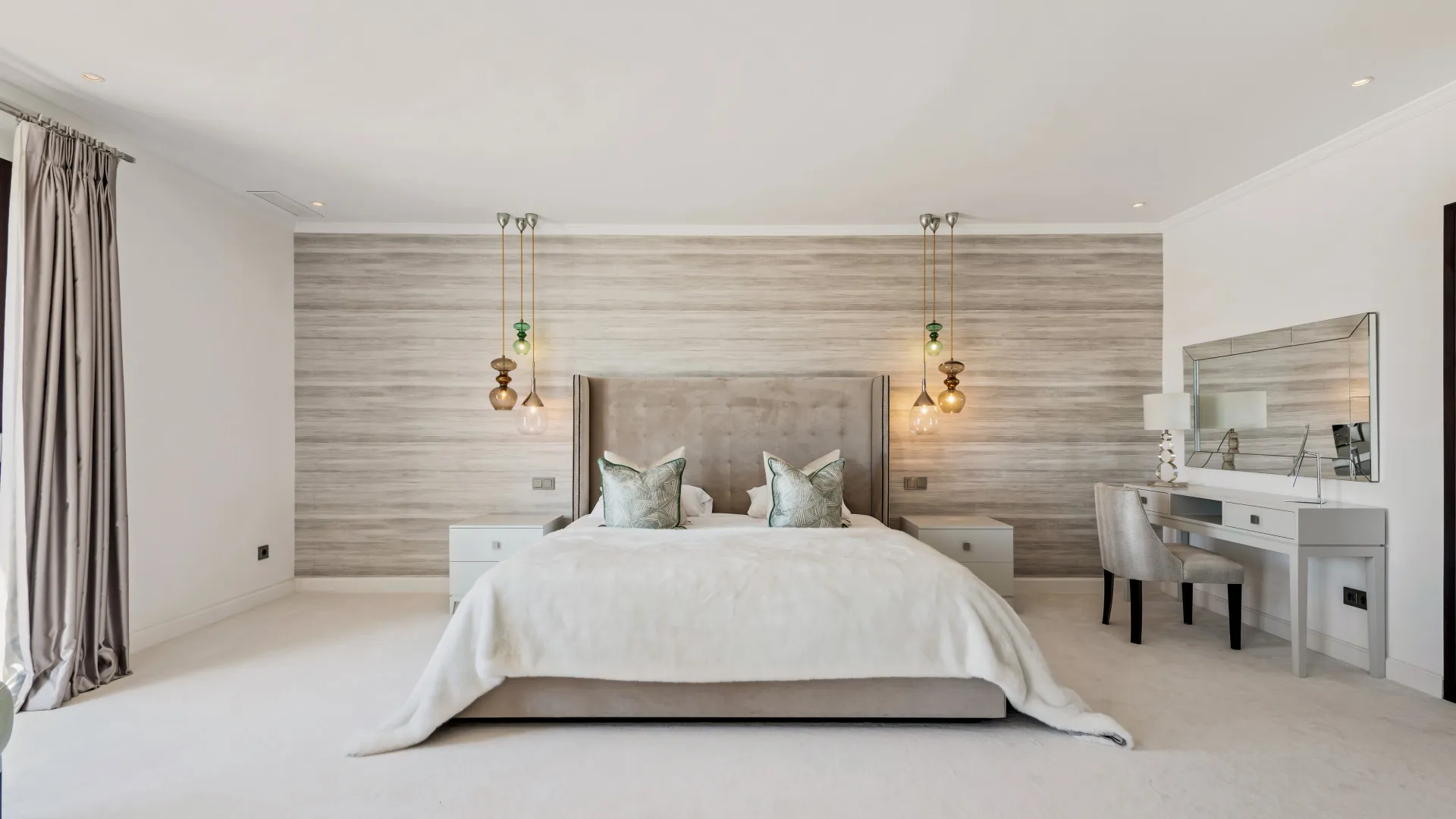 Comprar villa de 6 dormitorios en Valle del Sol