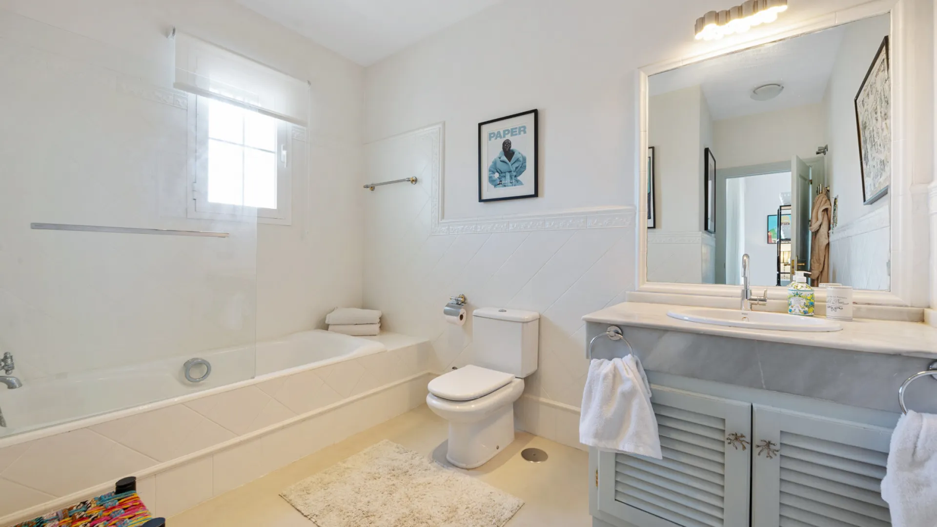 Villa pareada a la venta con 4 dormitorios en Marbella Hill Club