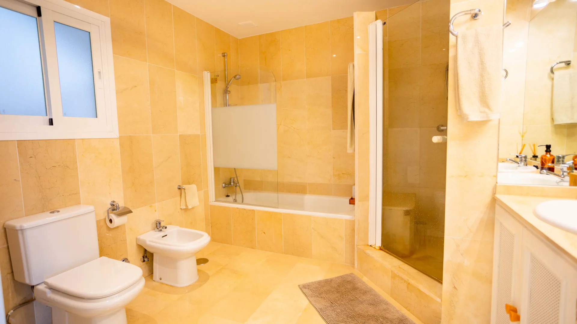 4 bedrooms town house in La Quinta for sale