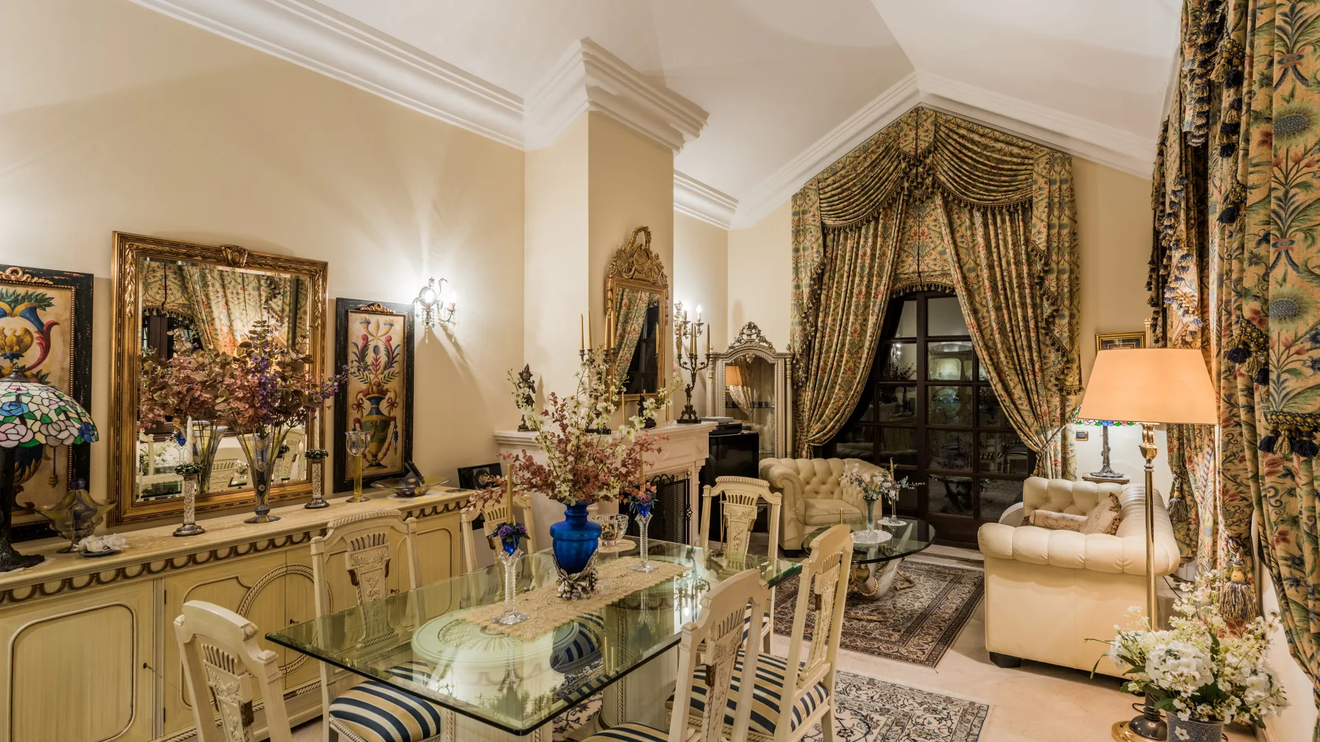 7 bedrooms villa in Sierra Blanca for sale