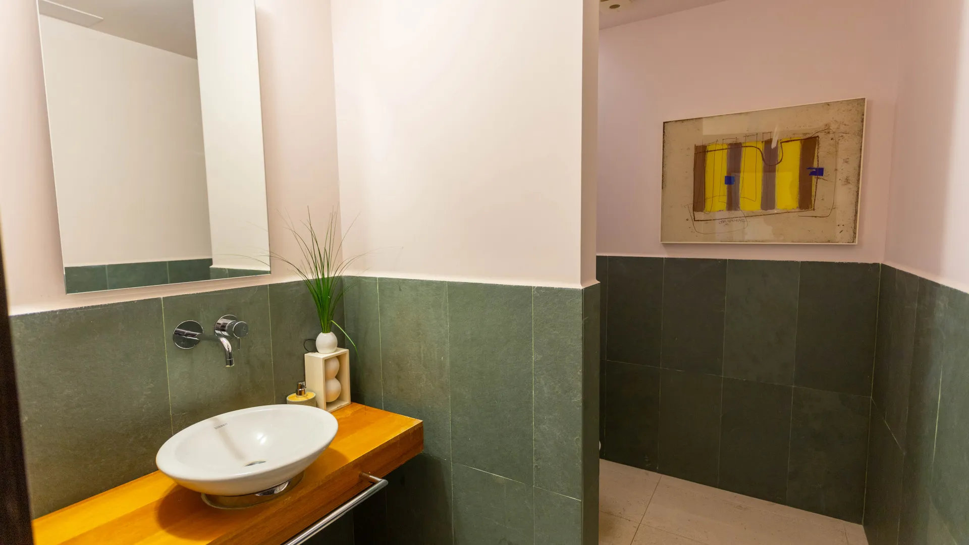 Se vende pareado en Meisho Hills