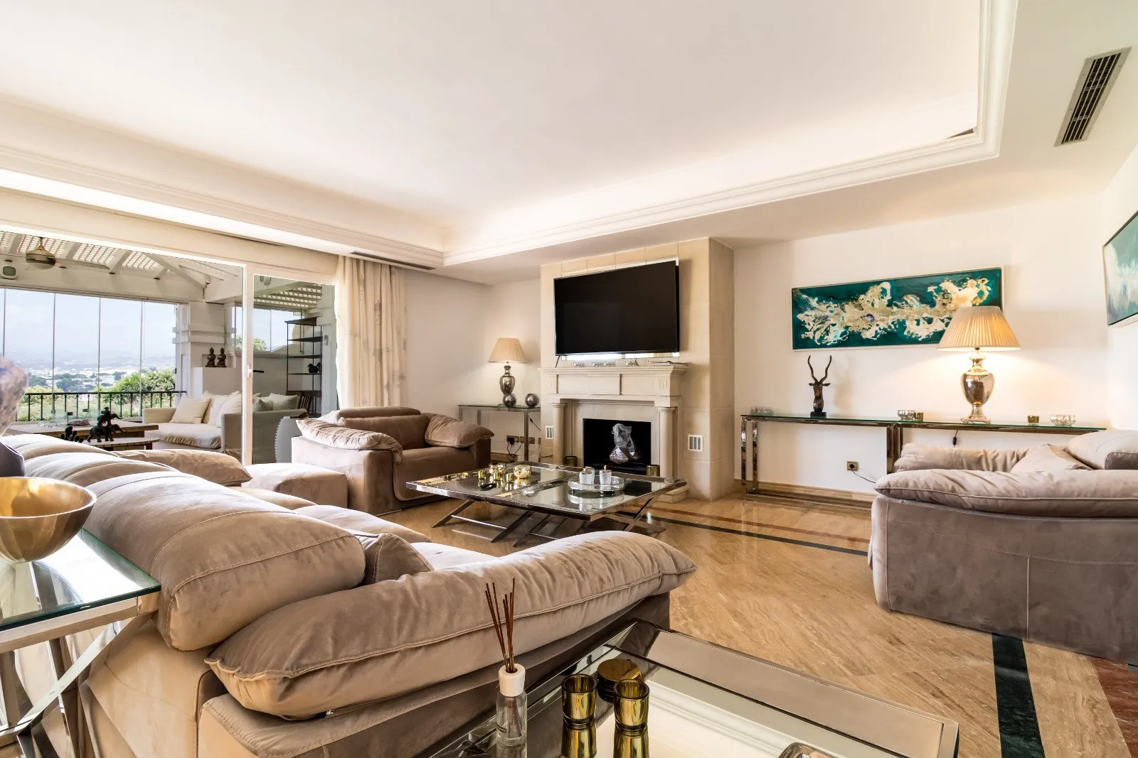 For sale Lomas de Sierra Blanca duplex with 3 bedrooms