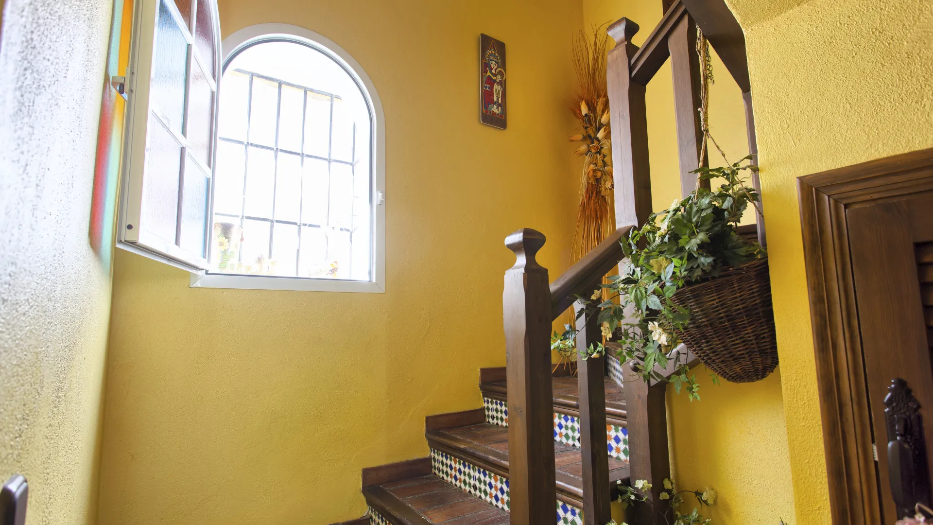 3 bedrooms town house for sale in Benahavis Centro